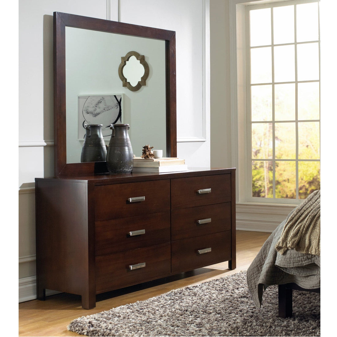 Riva Dresser