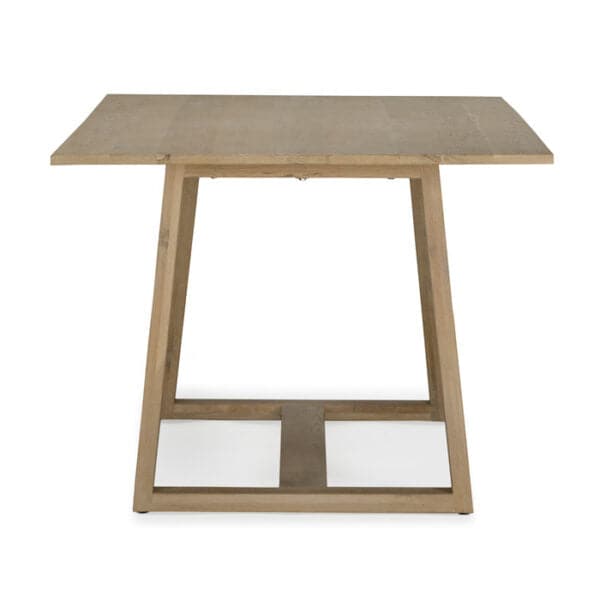 Kiayara Dining Table