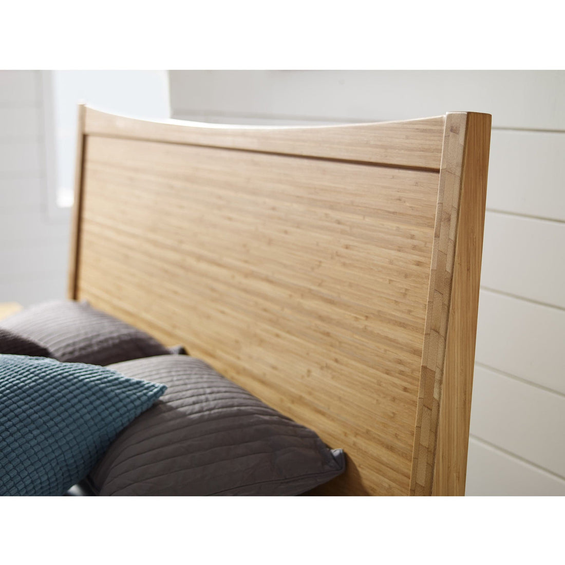 Willow Platform Bed