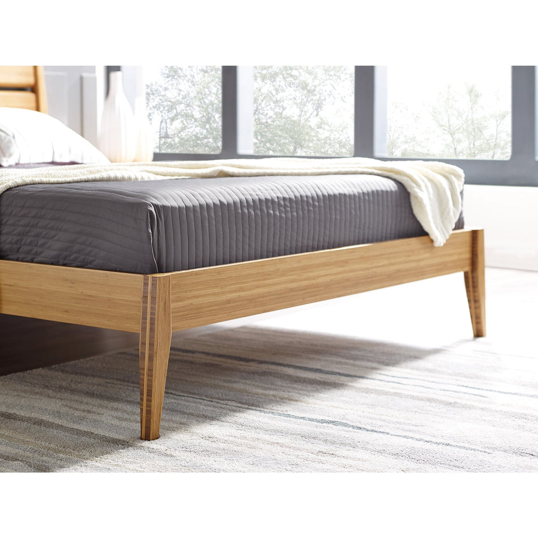 Sienna Platform Bed