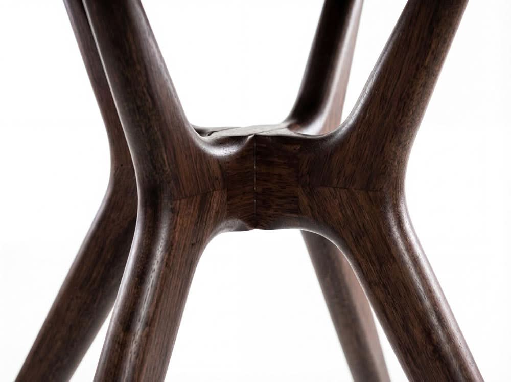 Sitka 36" Round Dining Table