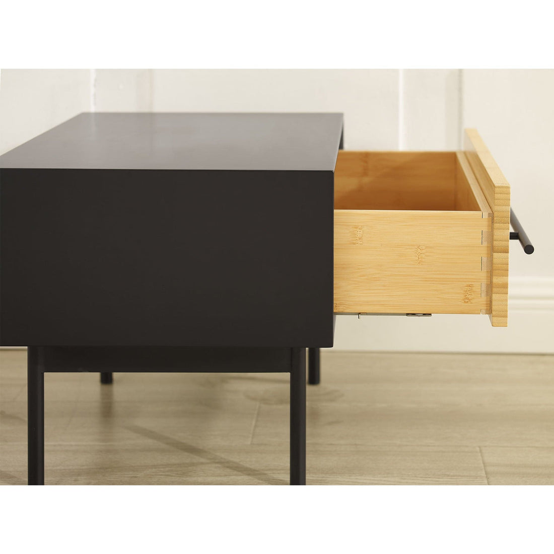 Santa Cruz 1 Drawer Nightstand