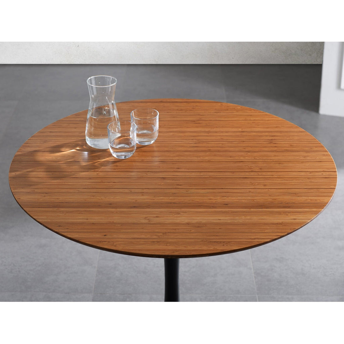 Soho 36" Round Table