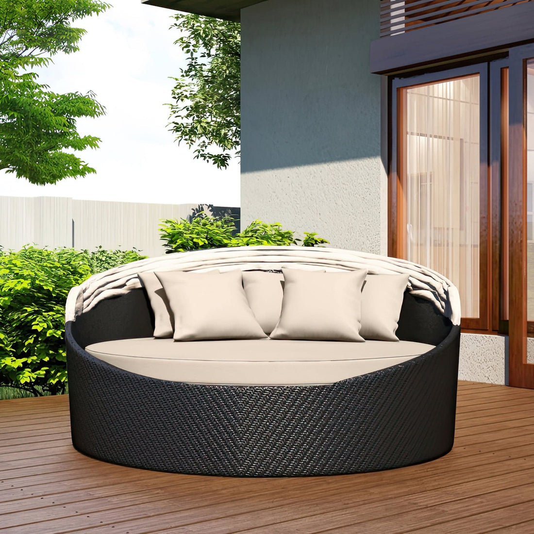 Wink Canopy Daybed