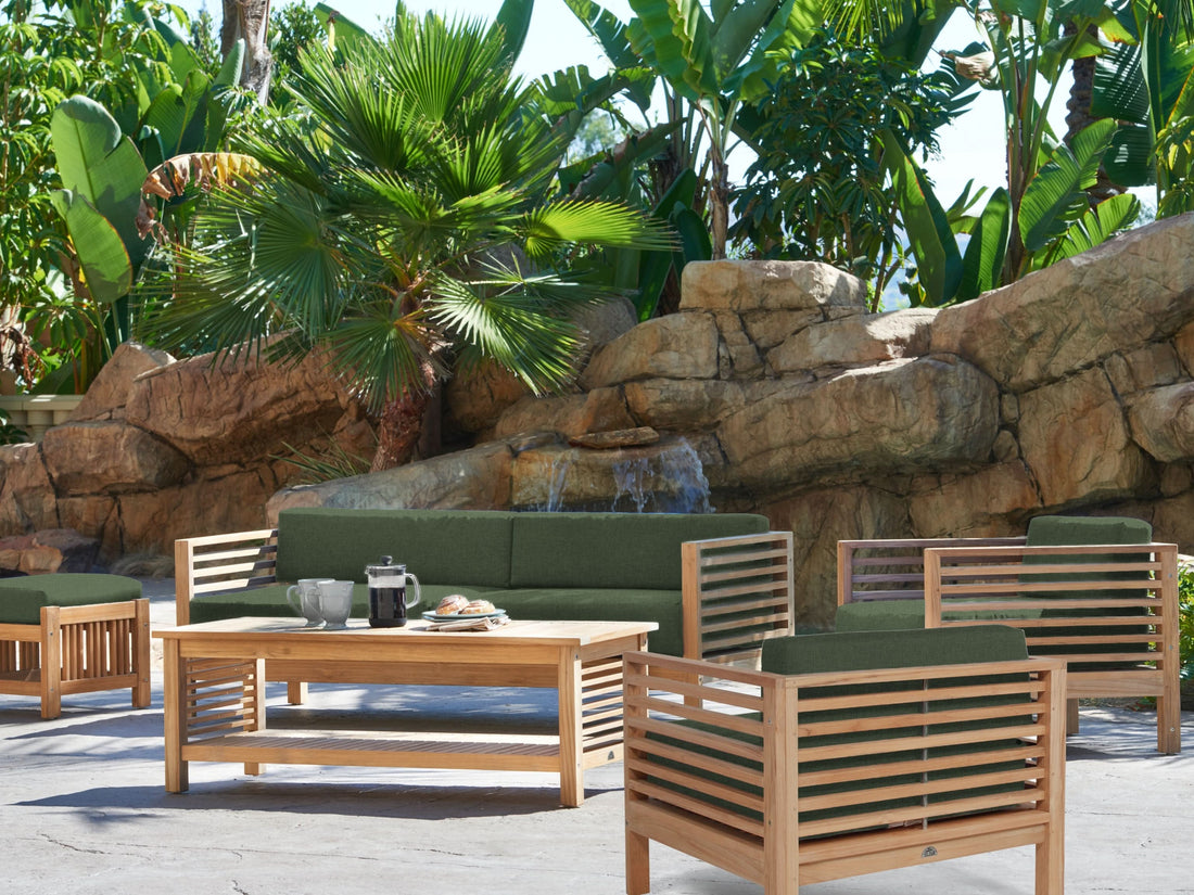 Summer Sofa Jungle