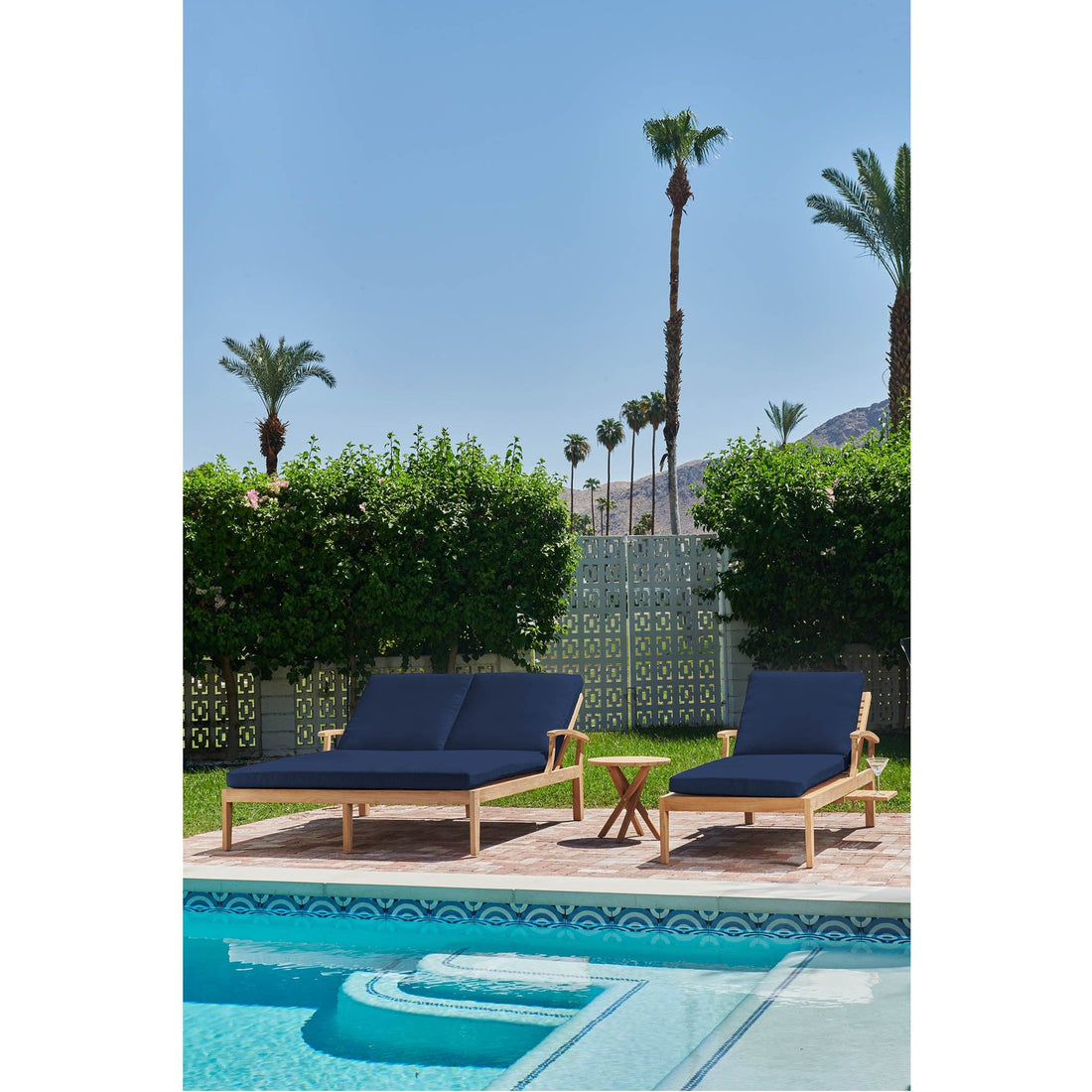 Delano Double Sunlounger With Cushion