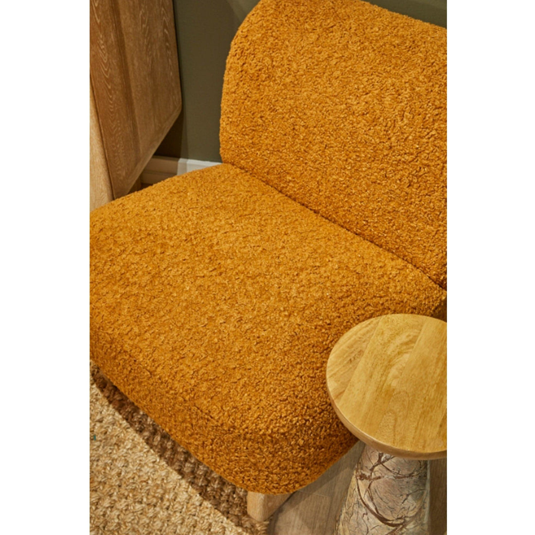 Pronto Lounge Chair