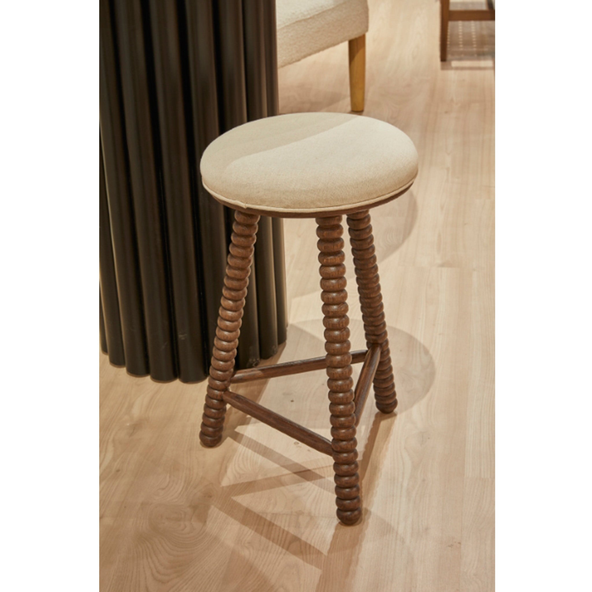 Twist Counter Stool