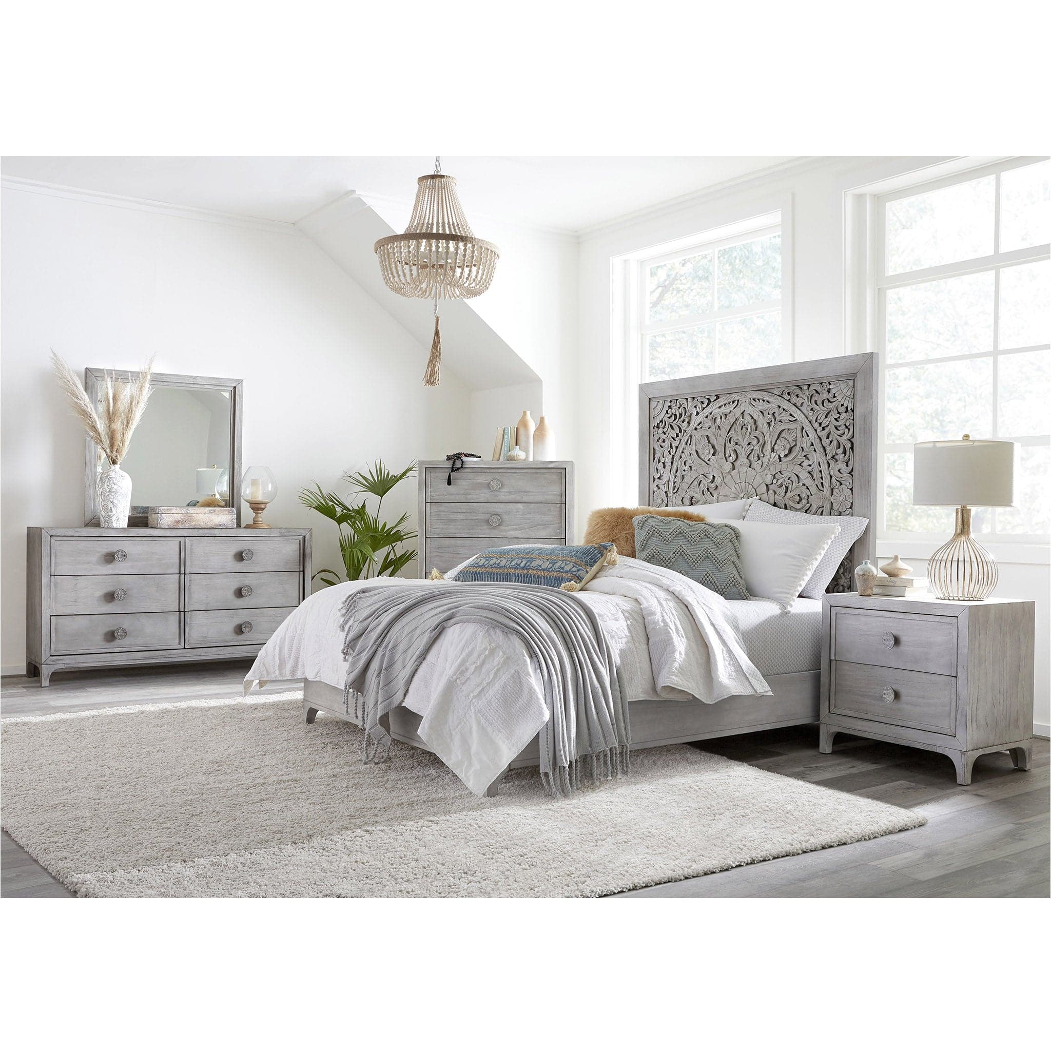Boho Chic Six-Drawer Dresser in Washed White (2024) Boho Chic Six-Drawer Dresser in Washed White (2024)