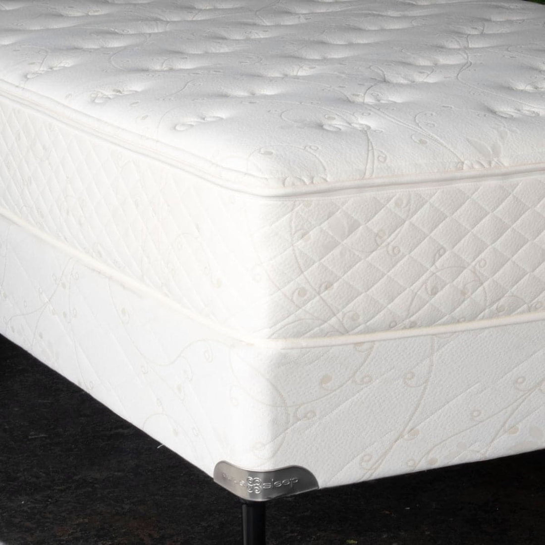 Sweet Dreams 10" Botanical Latex Mattress